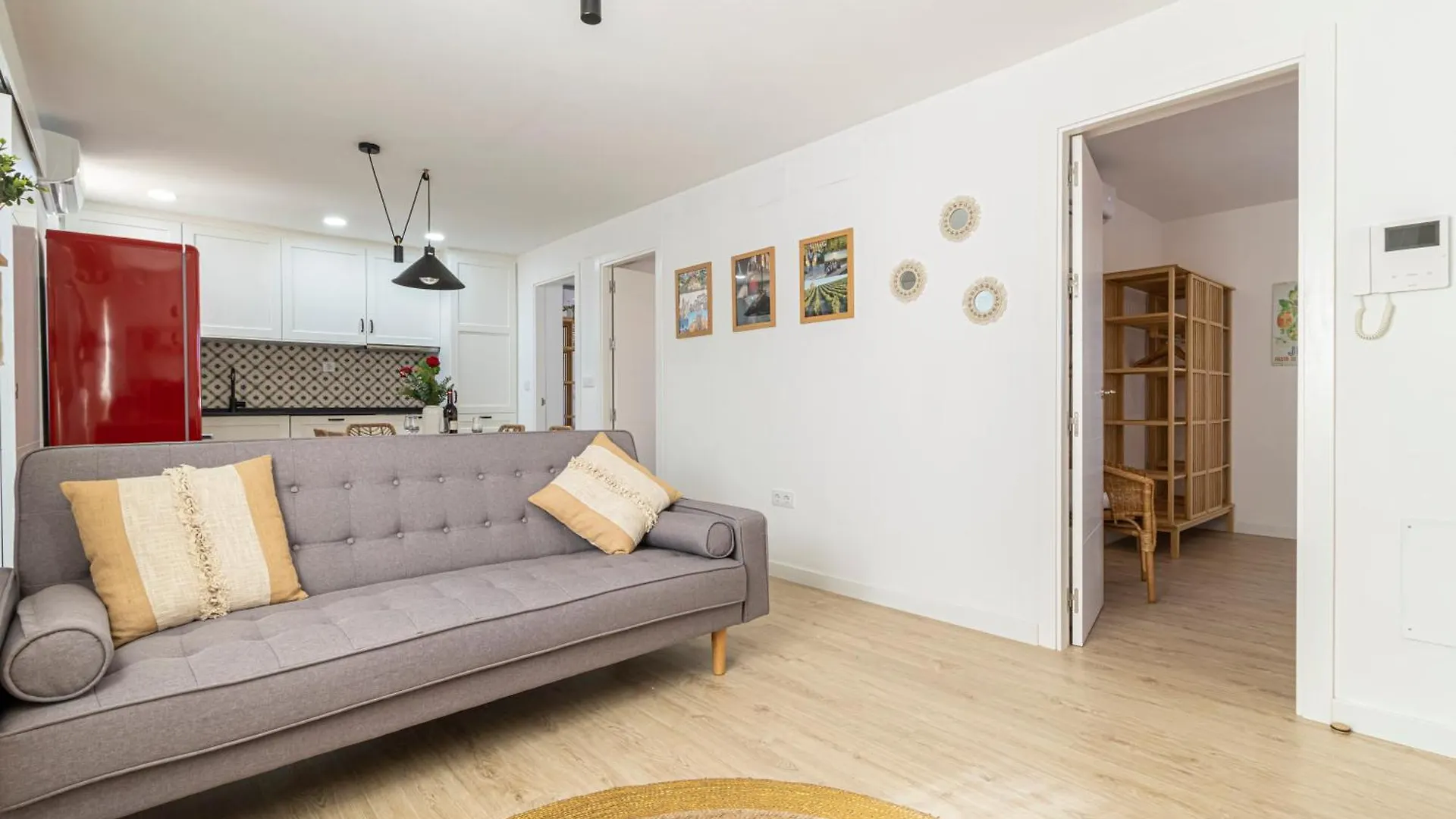 아파트 Adeva Centrico 3 Habitaciones 헤레스
