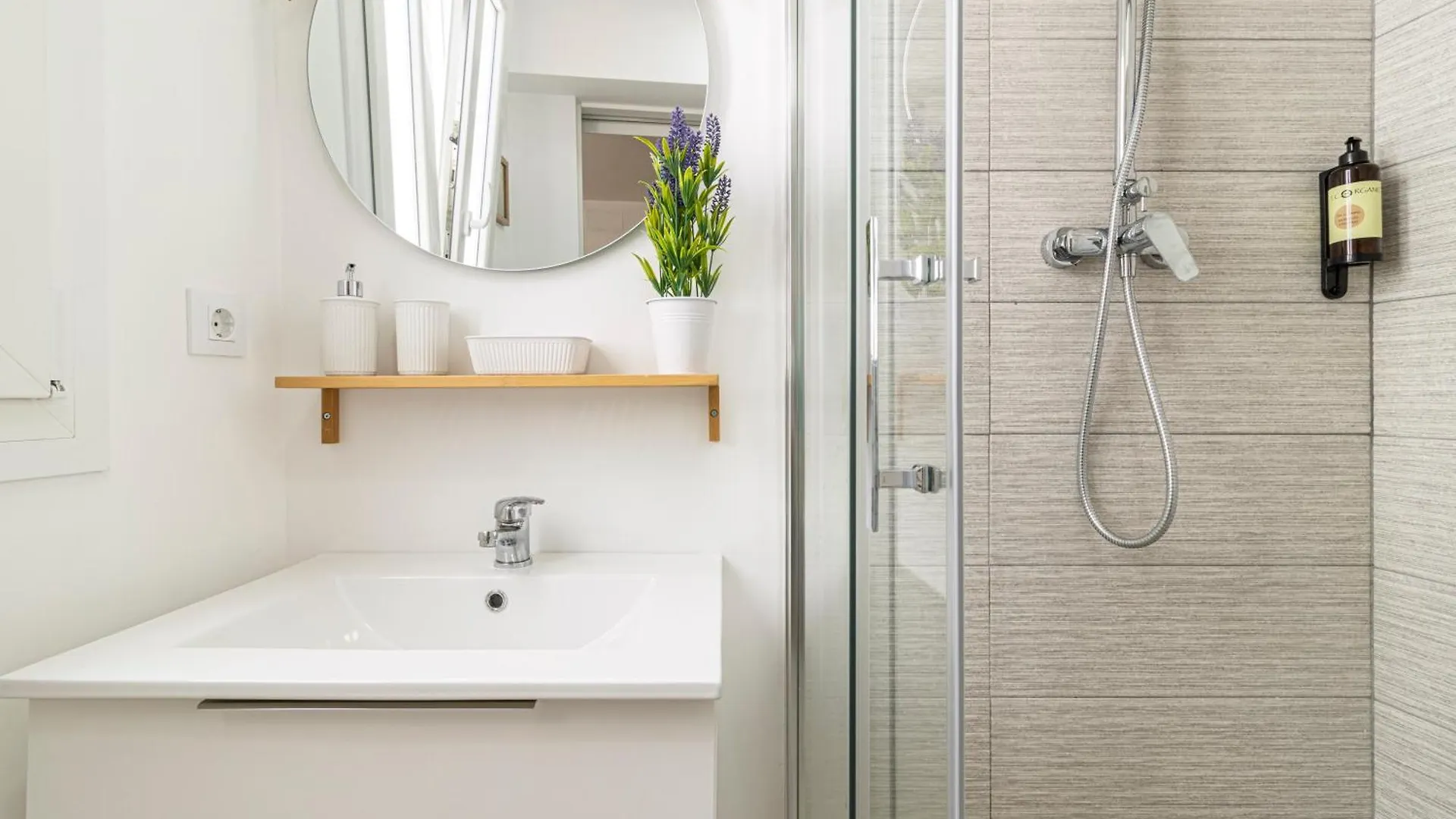 Adeva Centrico 3 Habitaciones 헤레스